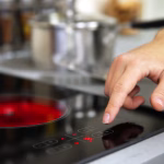 Привітання з днем народження дочці: кращі ідеї та готові тексти